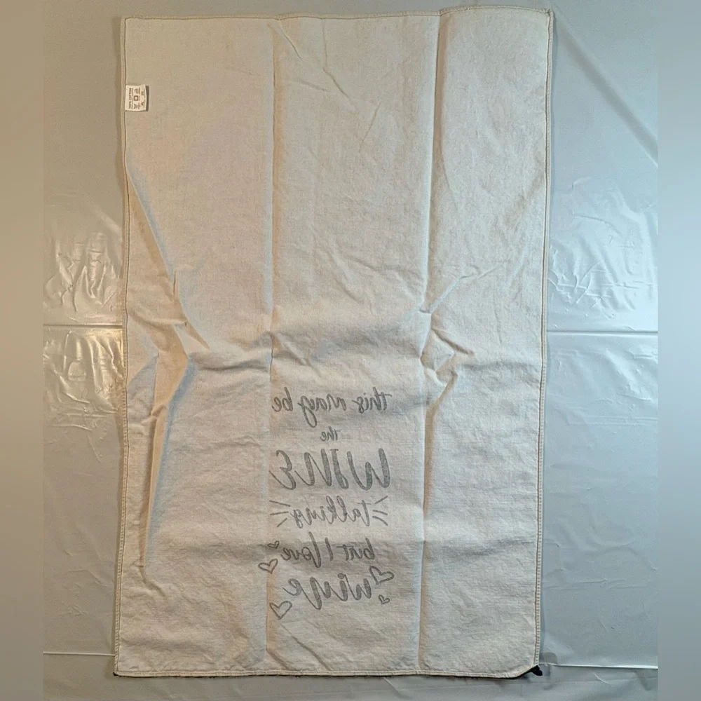 NWOT Kitchen Towel: Primitives by Kathy I Love Wine